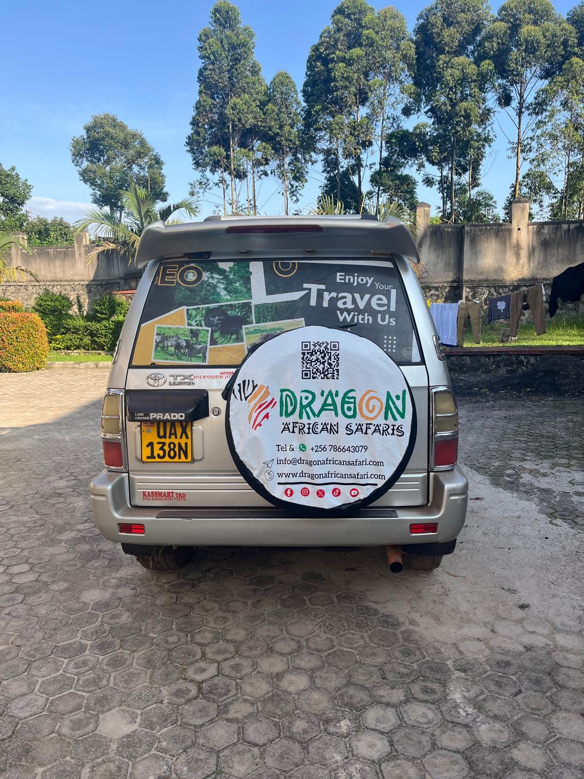 uganda-rwanda-combining-safari